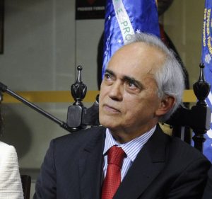 24pol12f1_726x1000jp_379